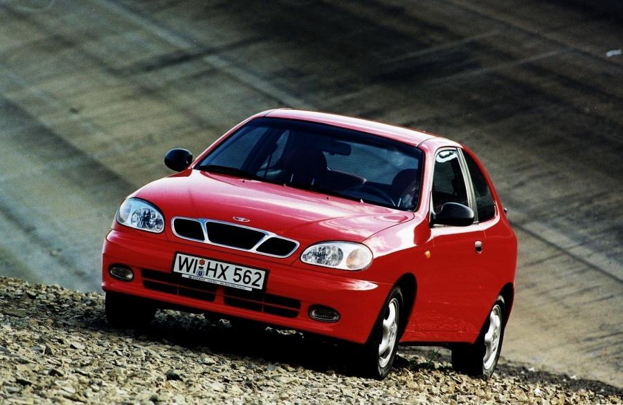  Daewoo Lanos 3-Door 1997 года  (WW) (фото 1 из 7)